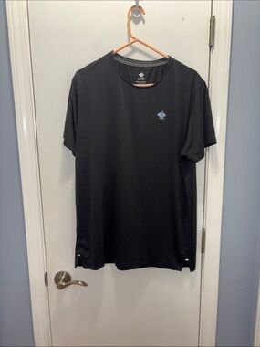 Rabbit running Men's Black Performance Tee size xl